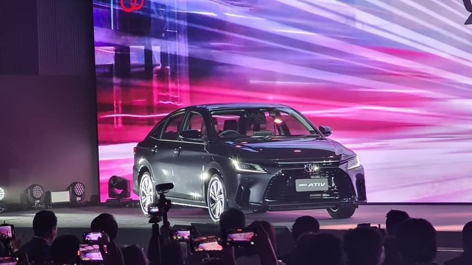 Toyota Vios 2023 trông như Camry thu nhỏ