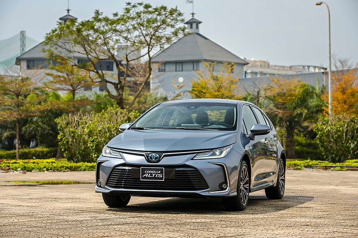 Giá xe Toyota Corolla Altis 2023 lăn bánh (Tháng 5/2023), khuyến mại và thông tin xe chi tiết