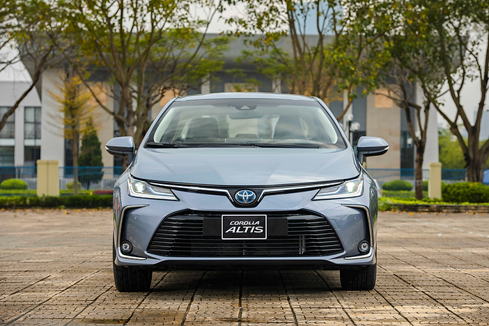 Giá xe Toyota Corolla Altis 2023 lăn bánh (Tháng 5/2023), khuyến mại và thông tin xe chi tiết