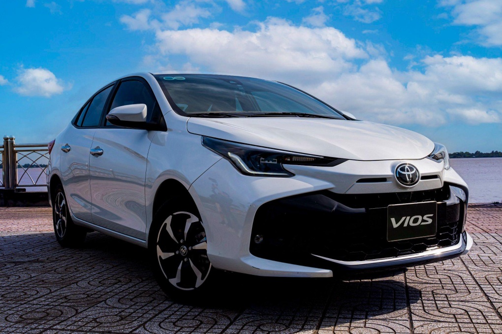 Toyota Vios ưu đãi lên tới 100% lệ phí trước bạ trong tháng 9 - 1
