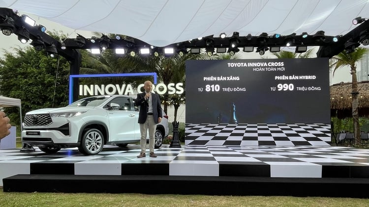 Toyota Innova Cross 2024 chốt giá từ 810-990 triệu đồng tại Việt Nam