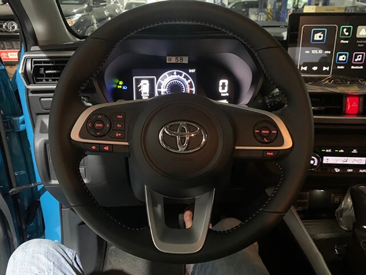Đánh giá Toyota Raize giá từ 500 triệu đồng: Hướng đến giới trẻ - 10