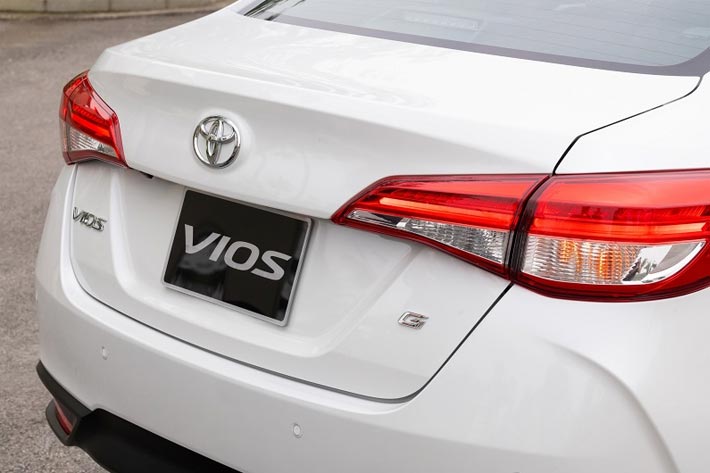 toyota-vios-cum-den-sau