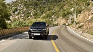 Toyota Hilux Chất Riêng Khẳng định Ngôi Vương Bán Tải